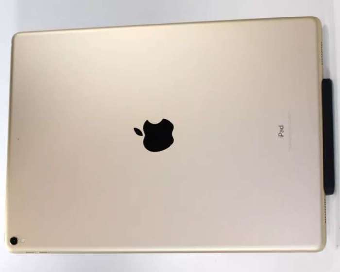 iPad Pro 12.9" 128GB Gold Wi-Fi БУ iPoster.ua
