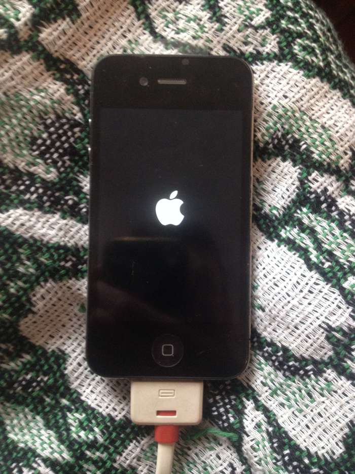 iPhone 4 16 GB Black Ref iPoster.ua