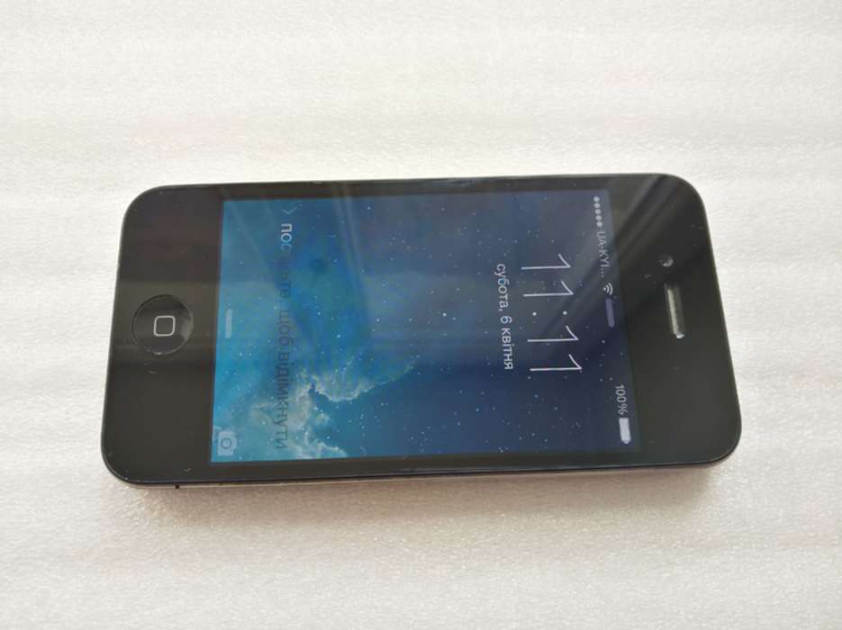 iPhone 4 32GB Black БУ iPoster.ua