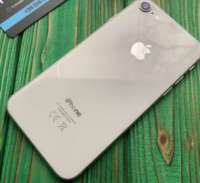 iPhone 8 64GB Silver БУ iPoster.ua