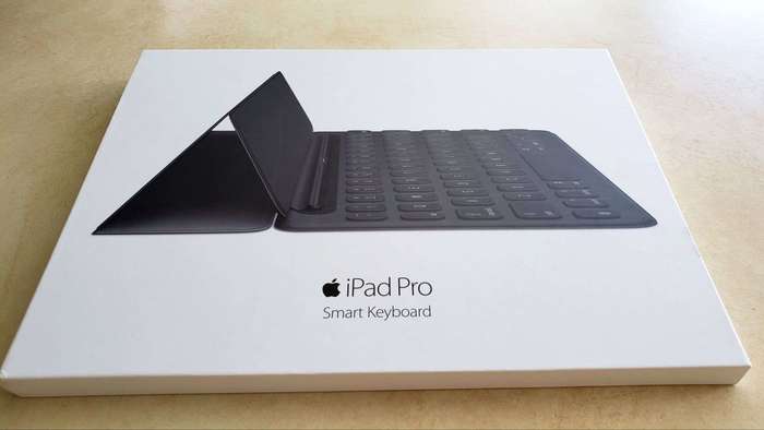 Apple Smart Keyboard для iPad Pro 9.7" - MM2L2AM/A - black iPoster.ua