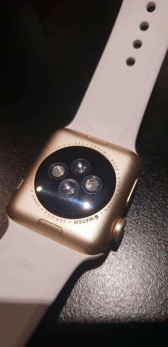 Apple Watch Series 2 38mm Gold Aluminium Case Sport Band БУ iPoster.ua