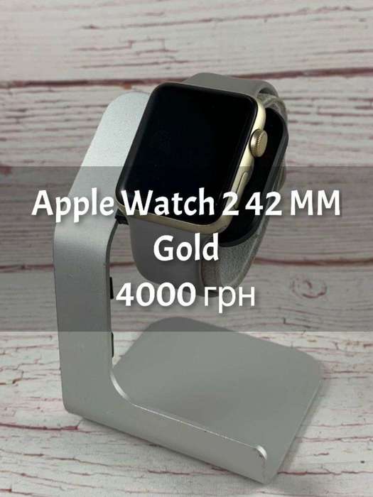 Apple Watch Series 2 42mm Gold Aluminium Case Sport Band БУ iPoster.ua