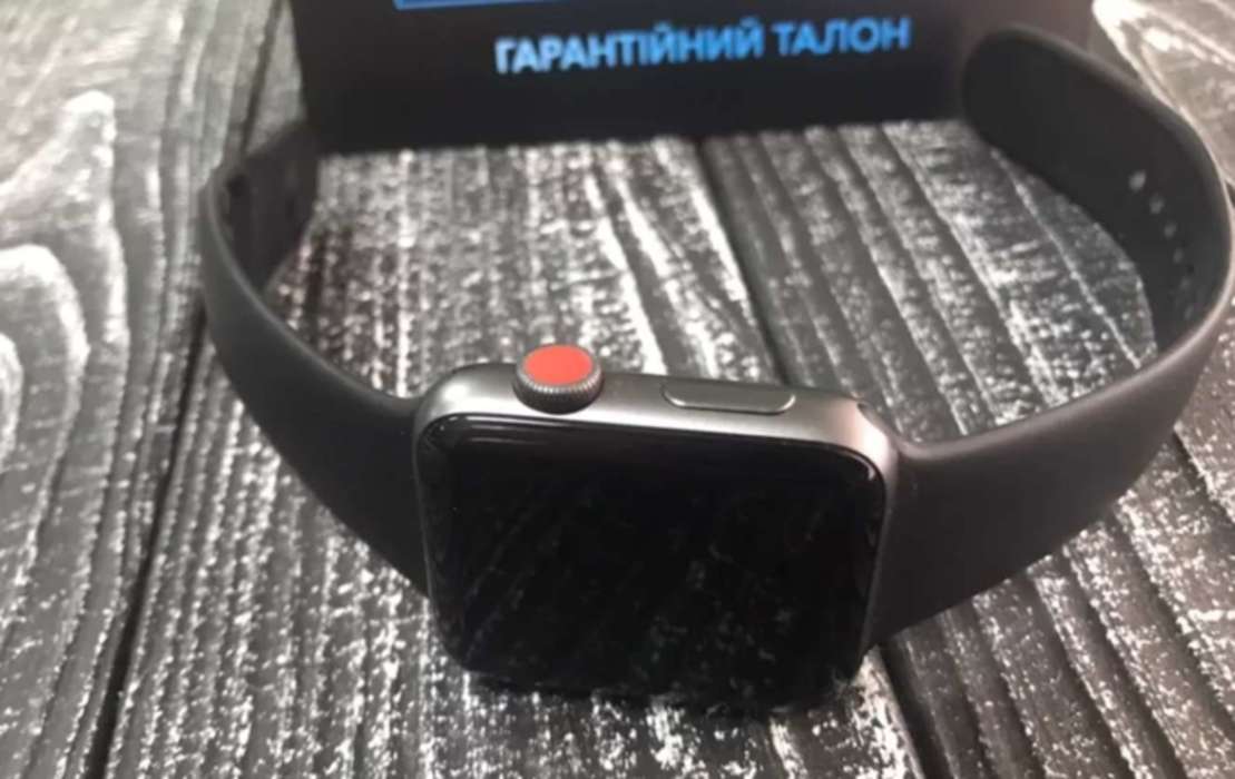 Apple Watch Series 3 42mm Space Gray Stainless Steel Case Sport Band БУ iPoster.ua