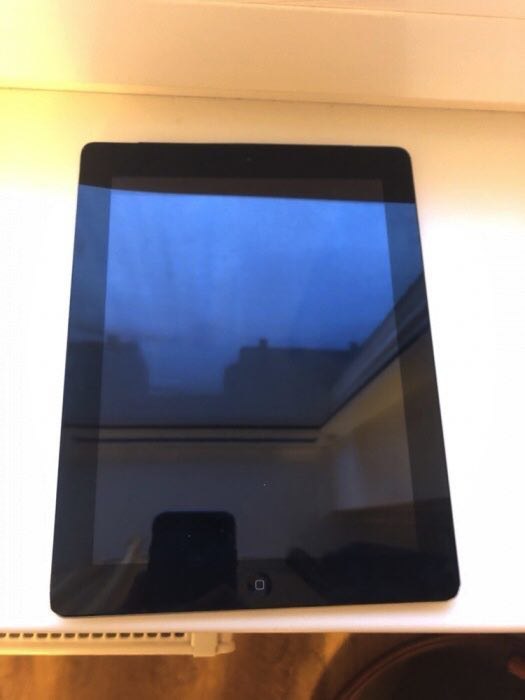 iPad 4 32 GB Black Wi-Fi + Cellular БУ iPoster.ua