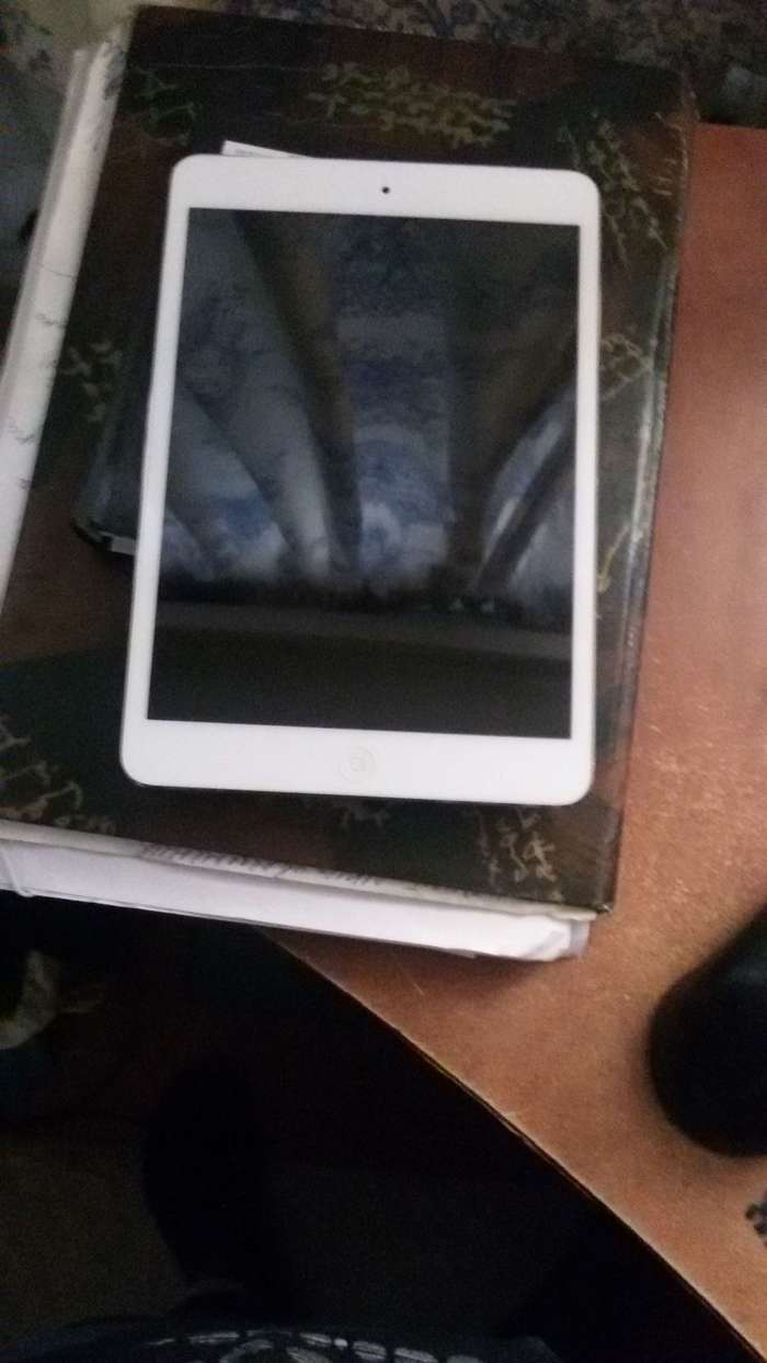 iPad mini 1 16 GB Silver Wi-Fi БУ iPoster.ua