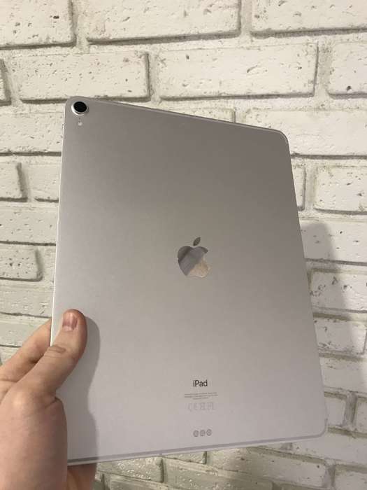 iPad Pro 3 12.9" 256GB Silver Wi-Fi + Cellular БУ iPoster.ua