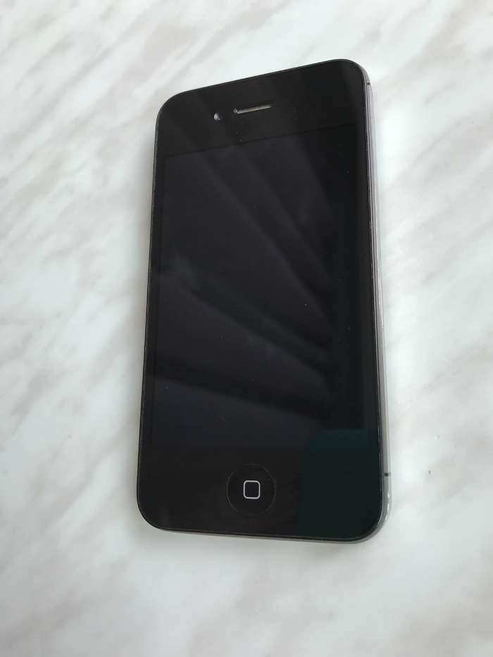 iPhone 4s 32 GB Black БУ iPoster.ua