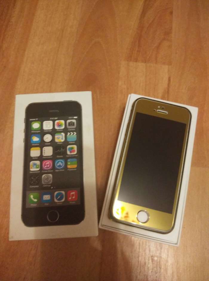 iPhone 5s 32 GB Gold iPoster.ua