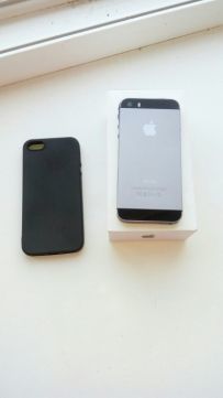 iPhone 5s 32 GB Space Gray БУ iPoster.ua