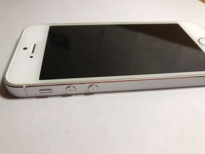 iPhone 5s 32GB Silver БУ iPoster.ua