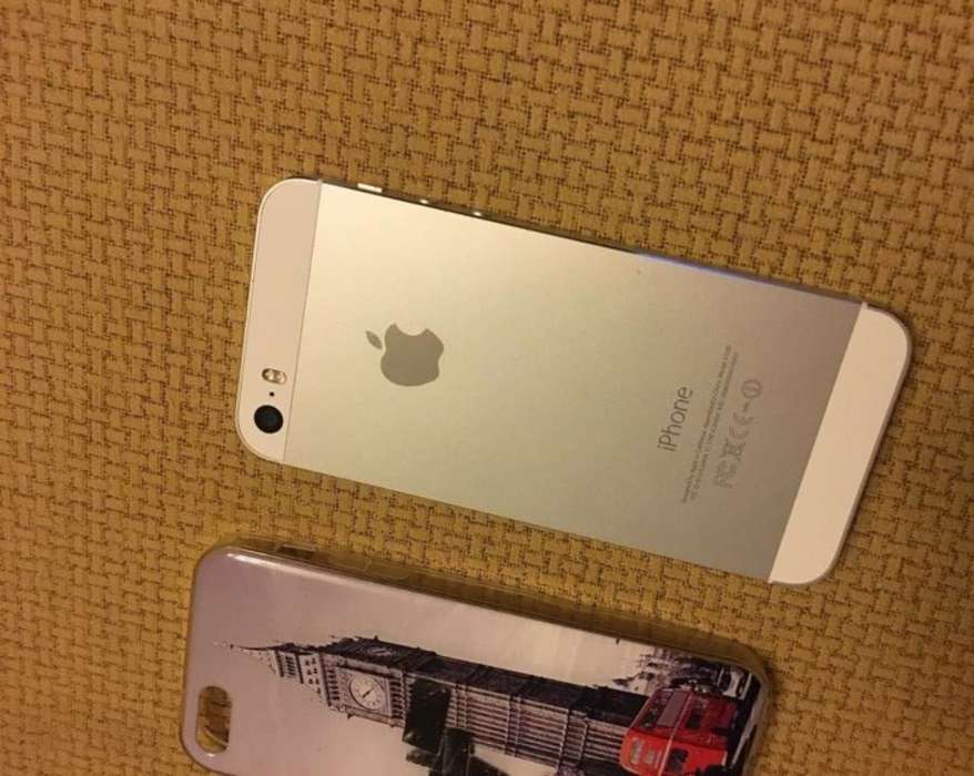 iPhone 5s 32GB Silver БУ iPoster.ua