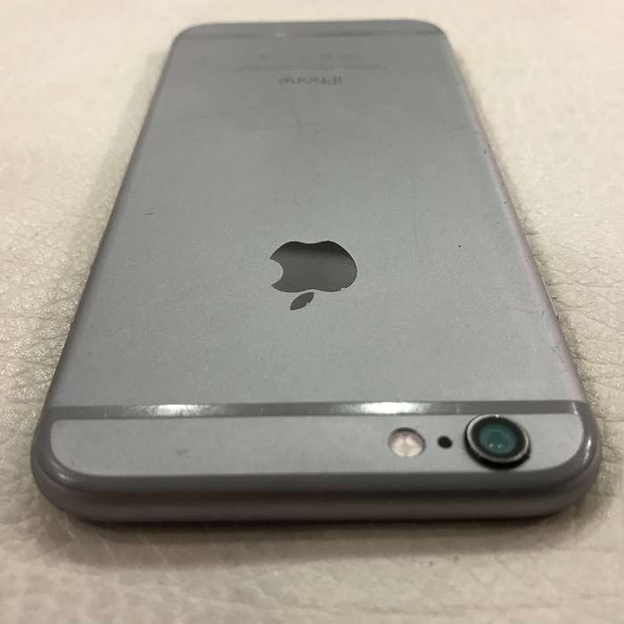 iPhone 6 16 GB Silver БУ iPoster.ua