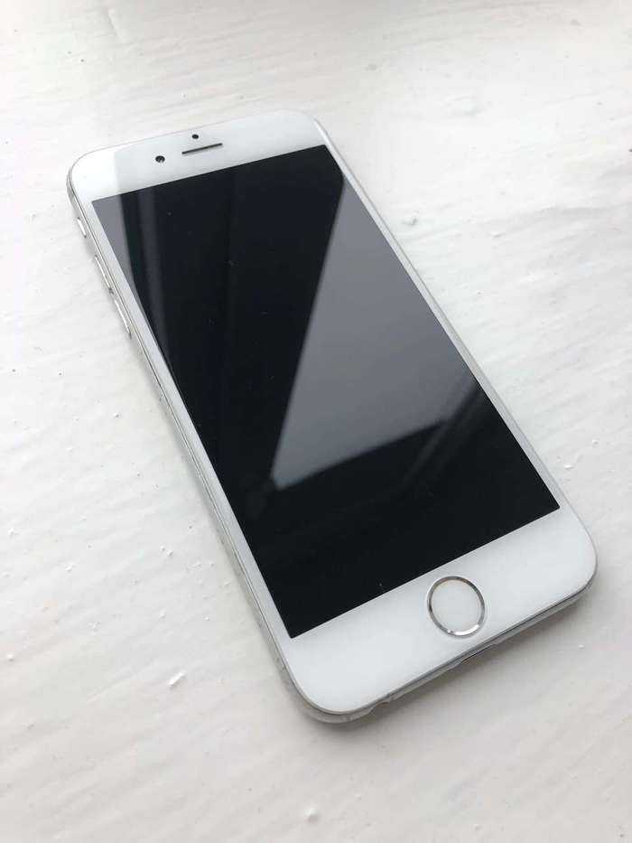 iPhone 6 16GB Silver БУ iPoster.ua