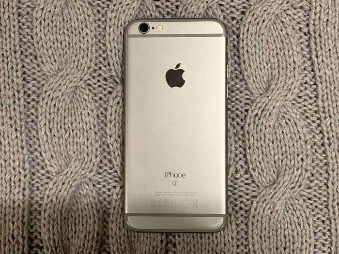 iPhone 6s 128GB Silver БУ iPoster.ua