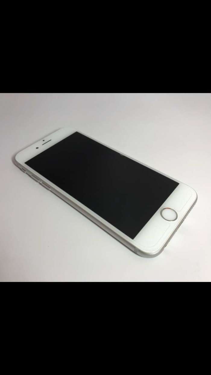 iPhone 6s 16 GB Silver БУ iPoster.ua