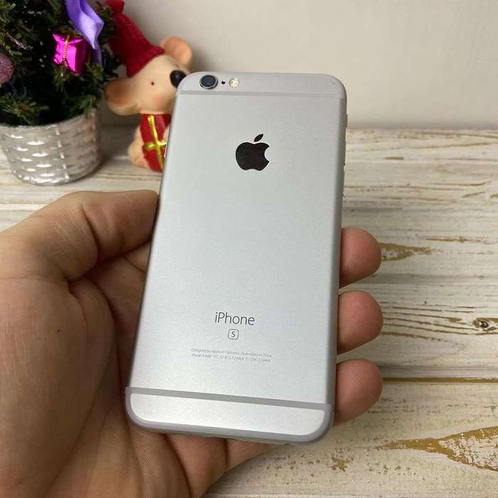 iPhone 6s 16GB Silver БУ iPoster.ua