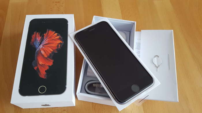iPhone 6s 16GB Silver iPoster.ua