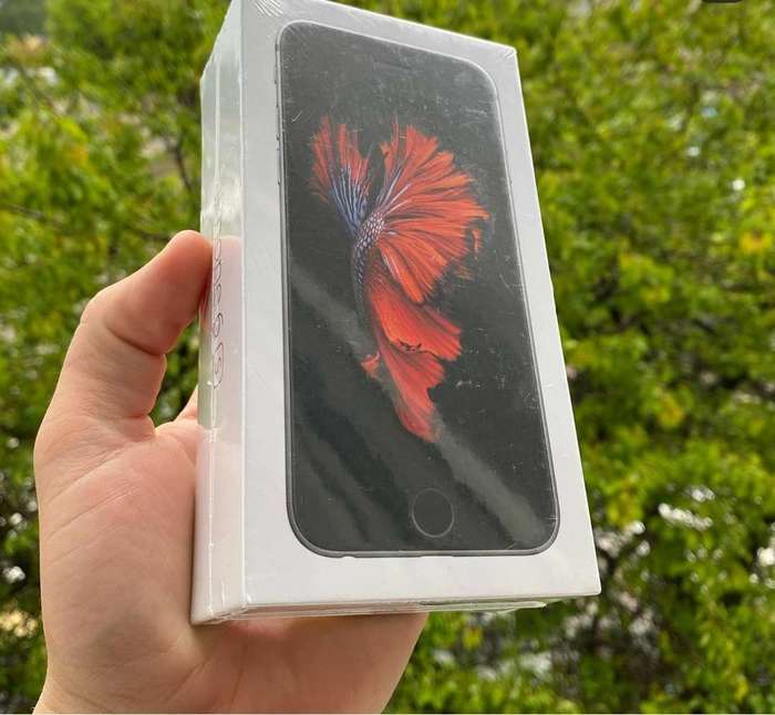 iPhone 6s 32GB Space Gray iPoster.ua