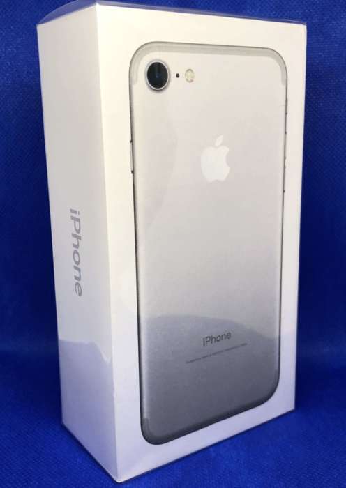 iPhone 7 128GB Silver iPoster.ua
