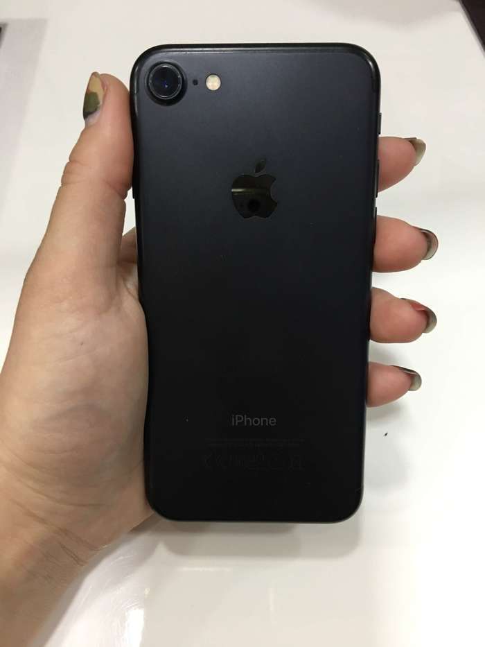 iPhone 7 32 GB Jet Black БУ iPoster.ua