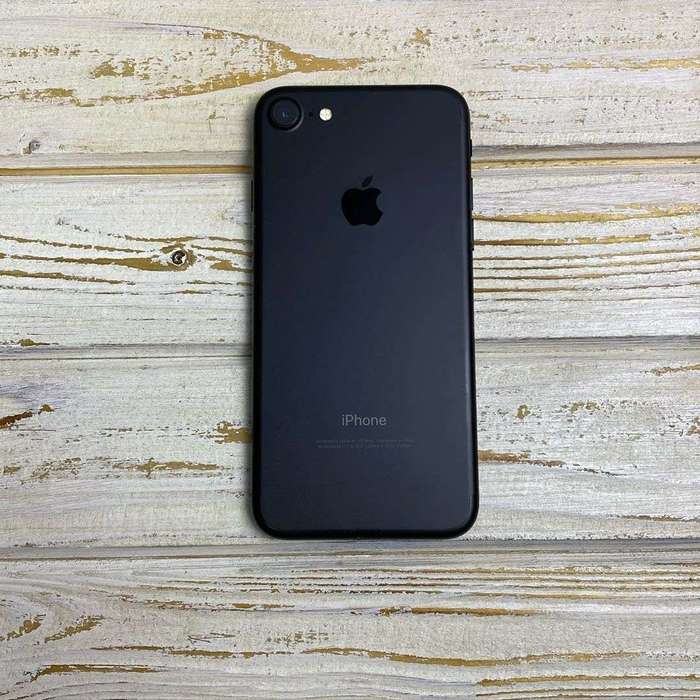 iPhone 7 32GB Jet Black БУ iPoster.ua
