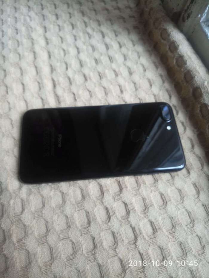 iPhone 7 Plus 128GB Black БУ iPoster.ua