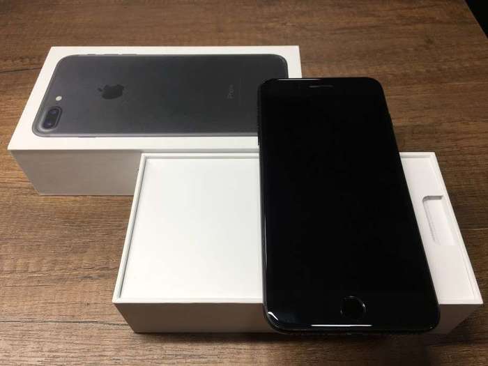 iPhone 7 Plus 32 GB Black БУ iPoster.ua