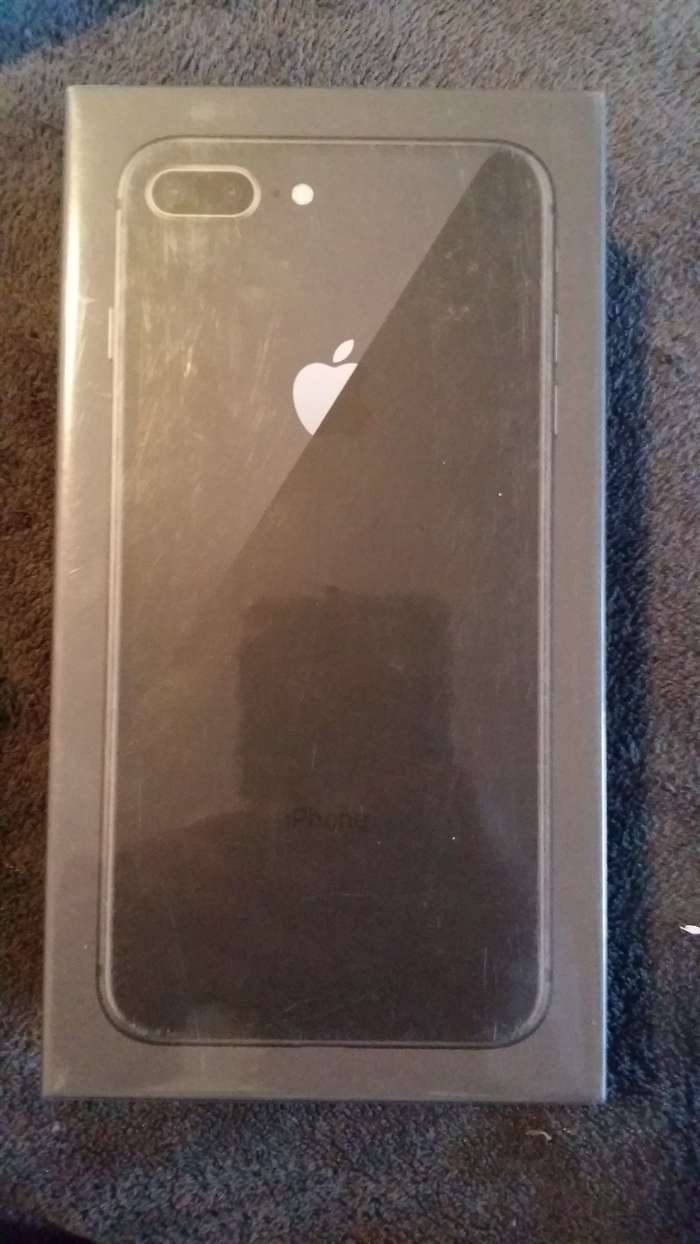 iPhone 8 Plus 256 GB Space Gray iPoster.ua