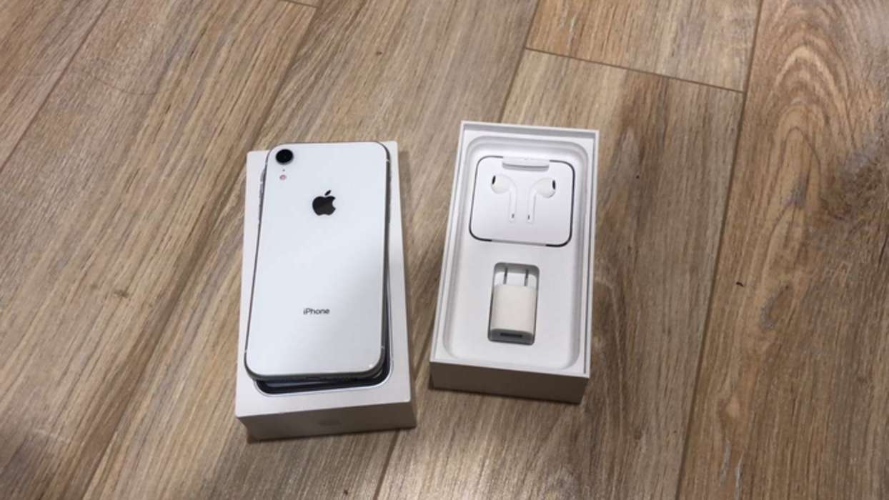 iPhone Xr 64GB White iPoster.ua