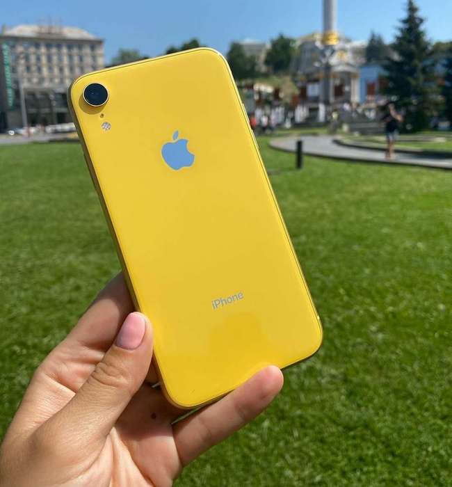 iPhone Xr 64GB Yellow БУ iPoster.ua