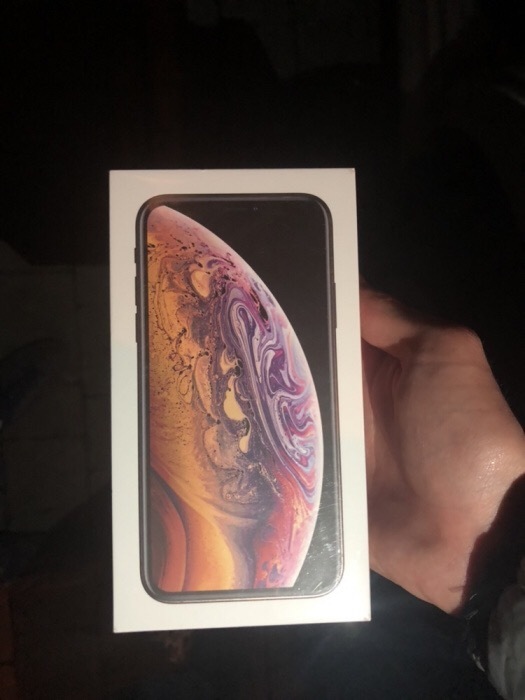 iPhone Xs 256GB Gold iPoster.ua