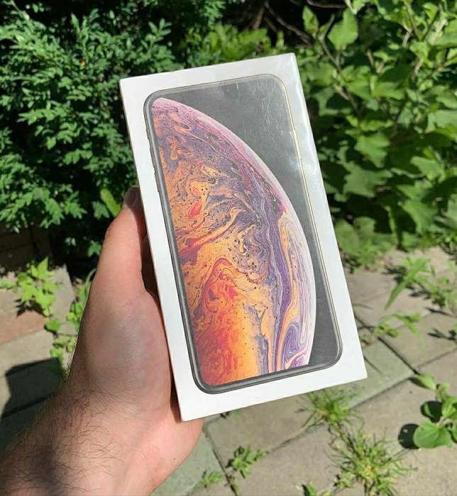 iPhone Xs Max 64GB Gold iPoster.ua