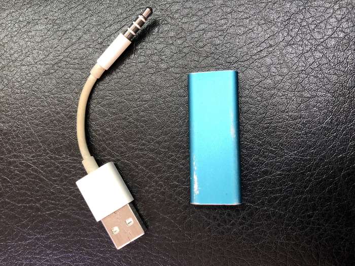 iPod Shuffle 3 2 GB Blue БУ iPoster.ua