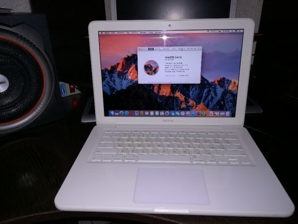 MacBook 13" White 2009 БУ iPoster.ua