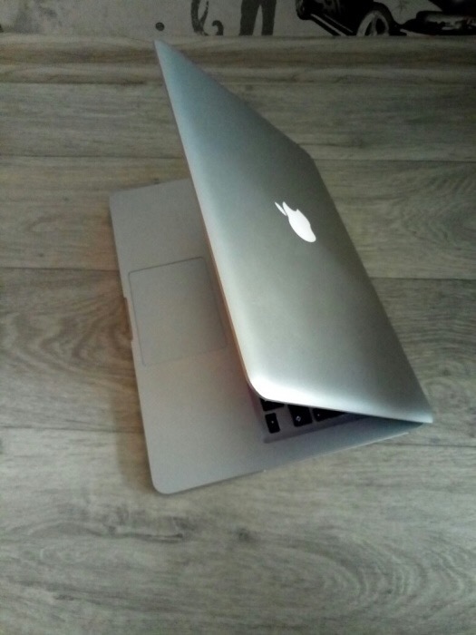 MacBook Pro 13" 2009 БУ iPoster.ua